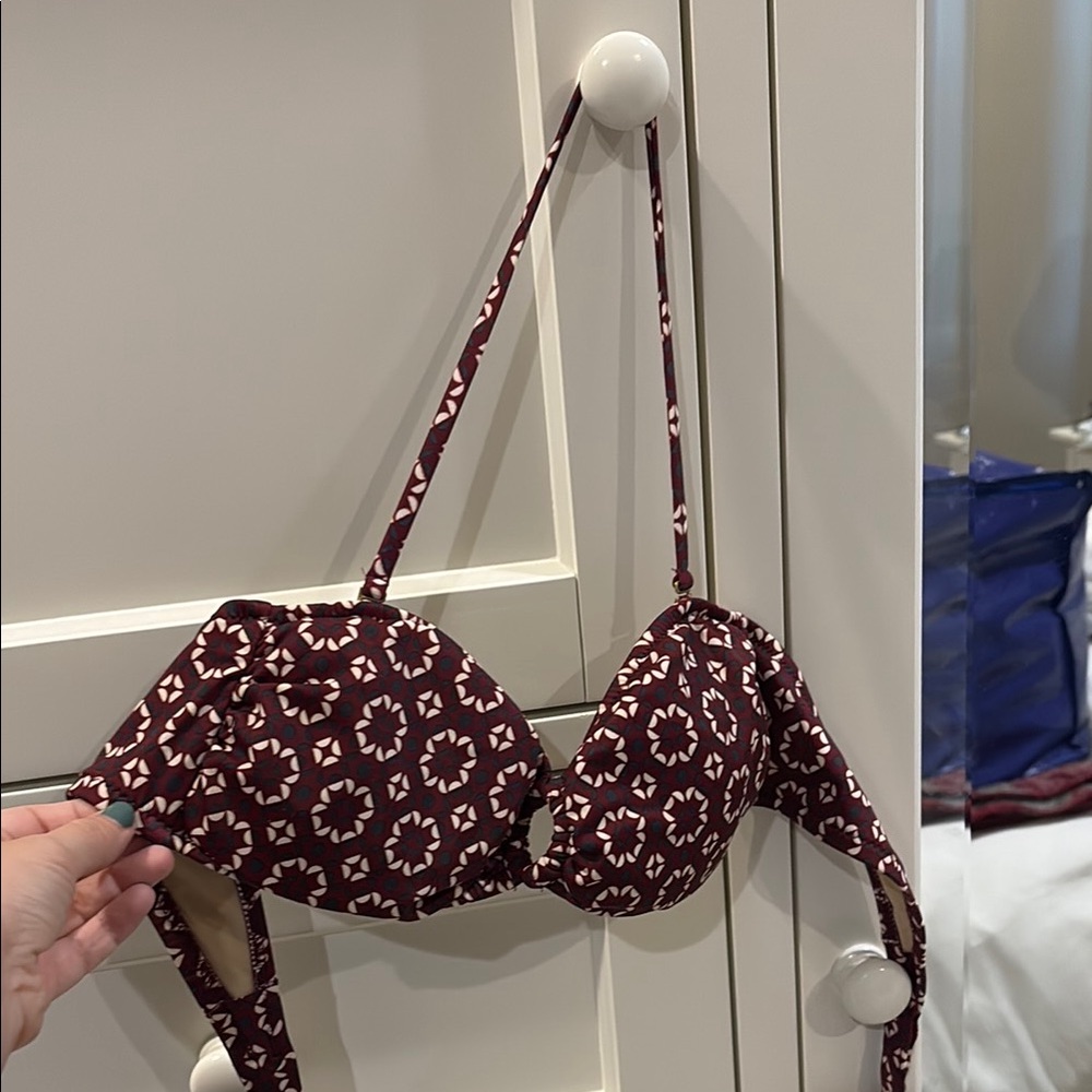 Floral Patterned Bra in Burgundy